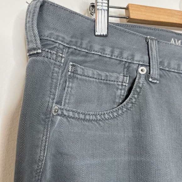 American Eagle High Rise Mom Jeans Gray Women’s Size 18 Short 100% Cotton - Picture 3 of 8